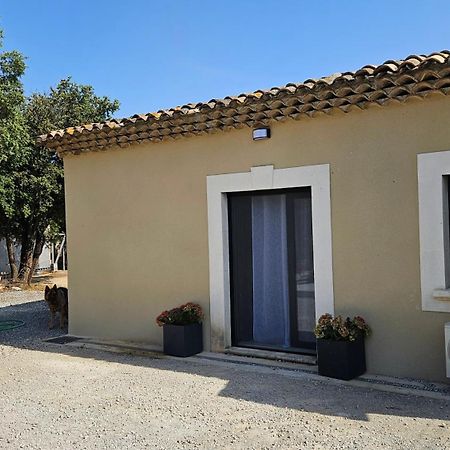 Location Independante Au Coeur Des Alpilles Pour 2 Personnes Avec Jacuzzi Villa Aureille Eksteriør billede