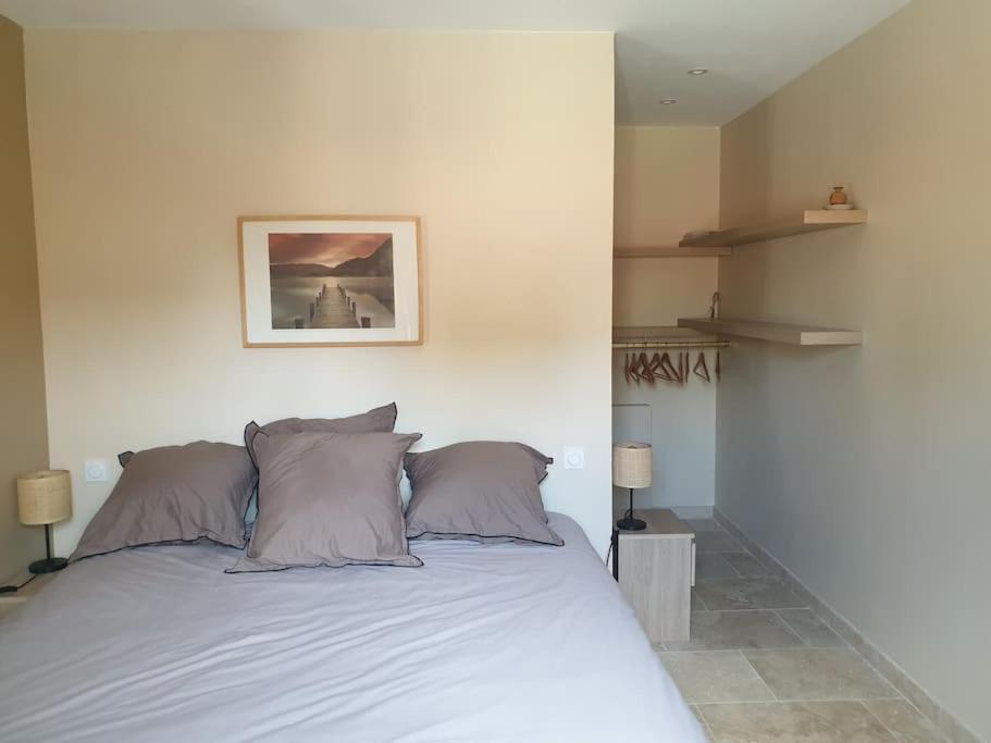 Location Independante Au Coeur Des Alpilles Pour 2 Personnes Avec Jacuzzi Villa Aureille Eksteriør billede
